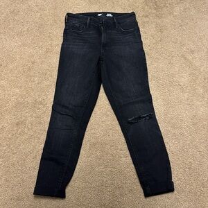 Old Navy women Rockstar Super Skinny High Rise Secret-Slim Pockets. Size 2